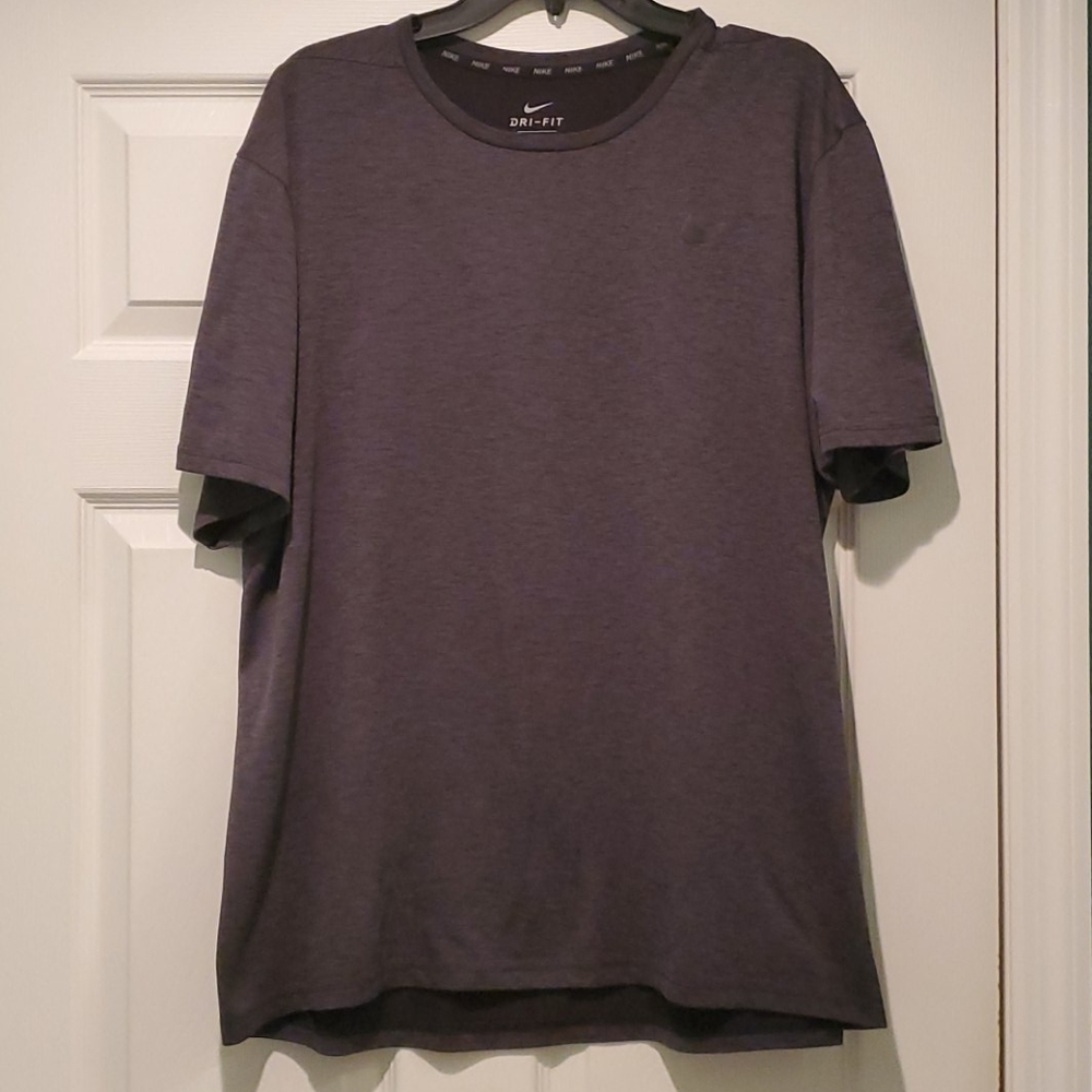 Men's Nike Dri-fit tee